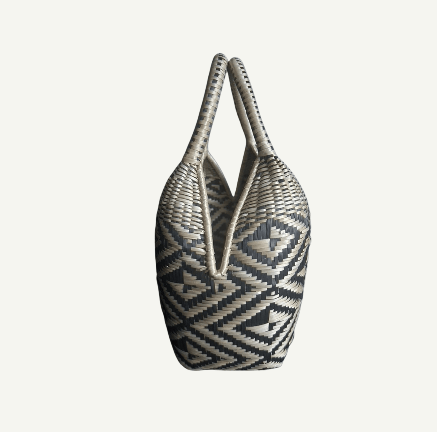 M-meraki Handicrafts Accesories Handcrafted Medium Basket (Origin) / Storage Bin / Sustainable
